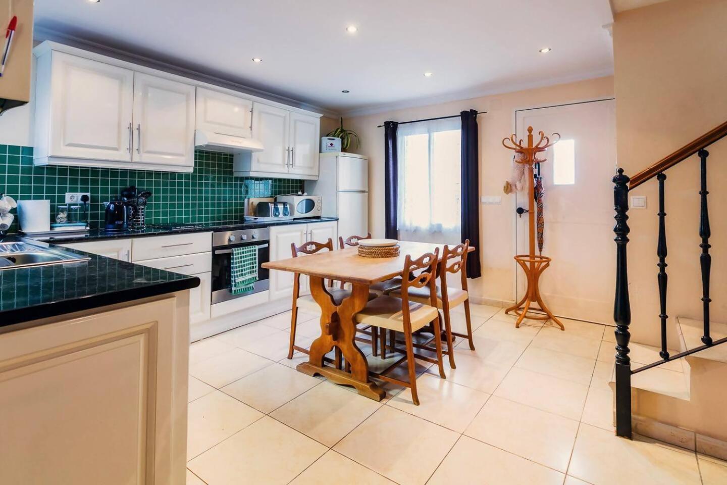 Cyv Beach Vacation In Idyllic 3 Bedroom Apartment Fuengirola Εξωτερικό φωτογραφία